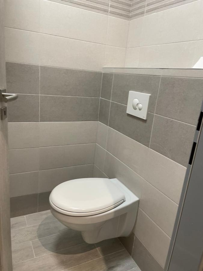 Apartmant T&T Cheb Bagian luar foto