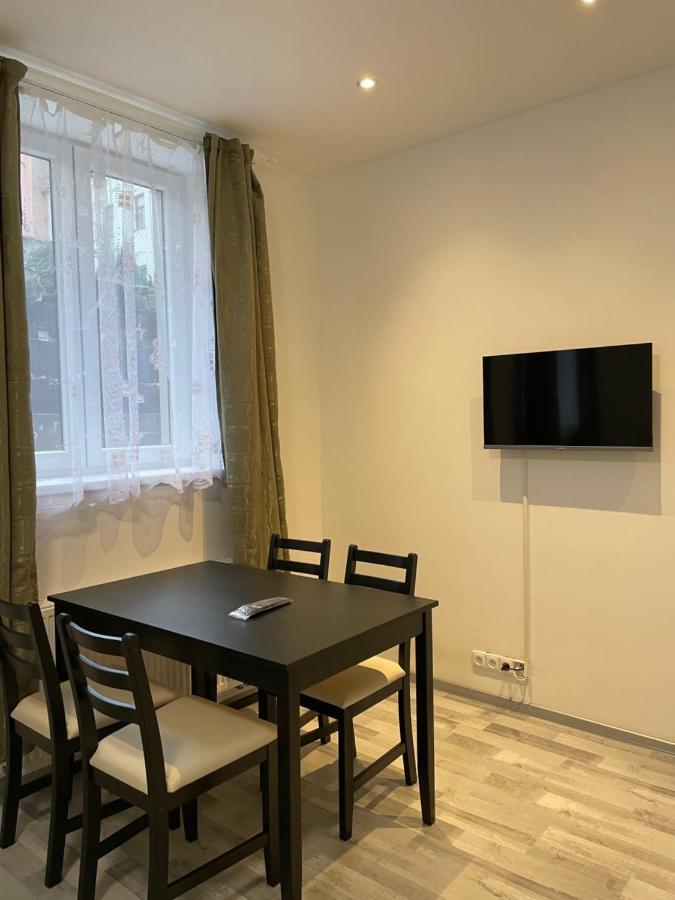 Apartmant T&T Cheb Bagian luar foto