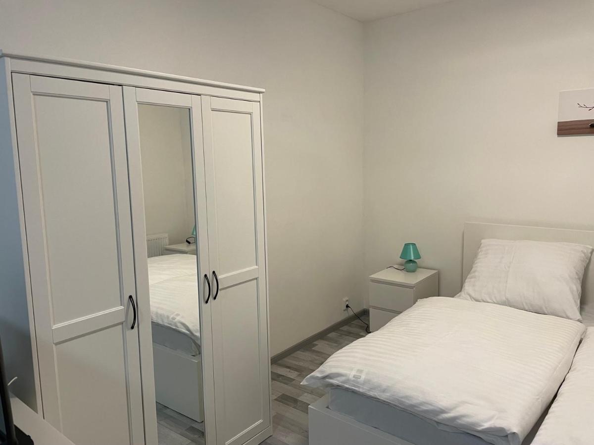 Apartmant T&T Cheb Bagian luar foto