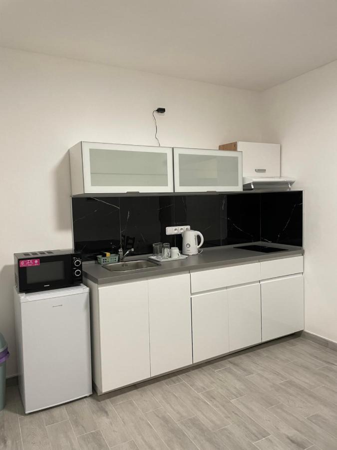 Apartmant T&T Cheb Bagian luar foto
